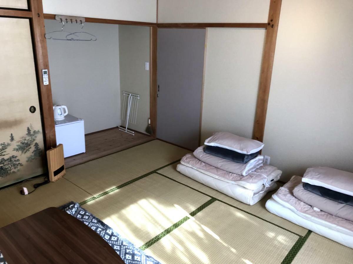 Bed and Breakfast Tsushima White House Exterior foto